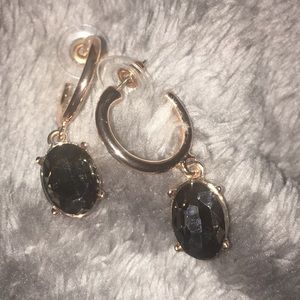 NWOT Tahiti earrings